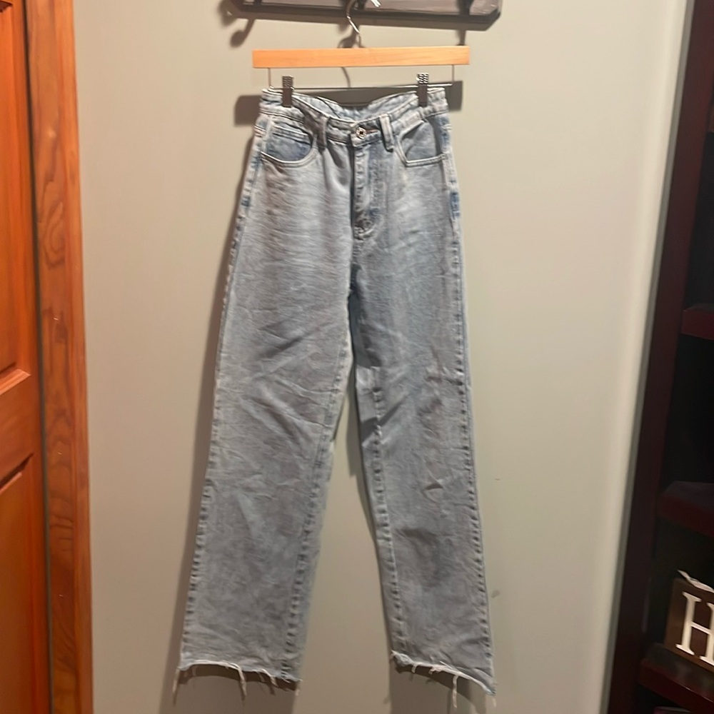SHEIN | High Waist Straight Leg Light Wash Jean
